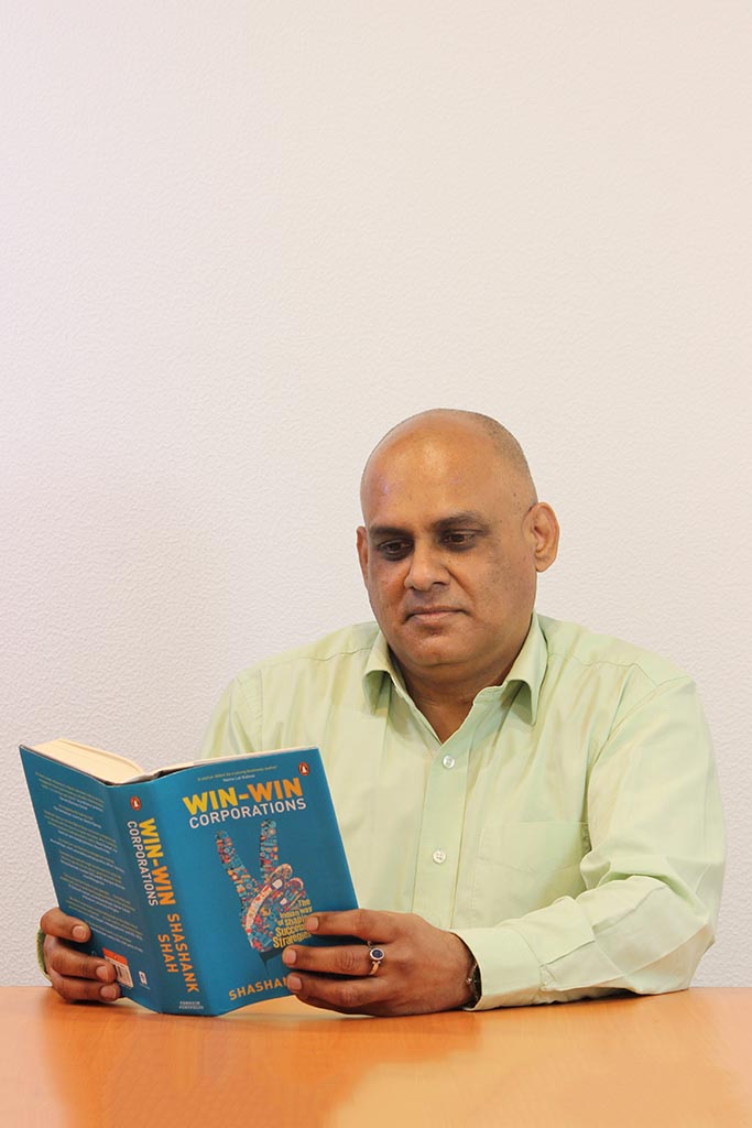 Prof.(Dr.) Ashish Kumar